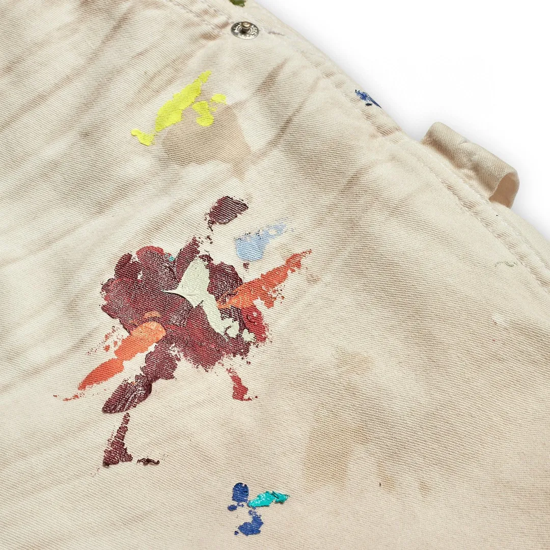 GALLERY DEPT. PAINTED CARPENTER FLARE graffiti logging pants, size 30/32/34/36, pure logging workwear style! Super heavy industry, mud dyeing and cleaning, worn out holes, all molded and customized, accessories are complete and correct! Artificial ink graffiti, tedious and heavy work